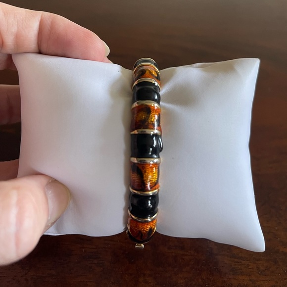 Enamelled bracelet orange black and gold done. Fits a 7.5 and smaller - Picture 2 of 6